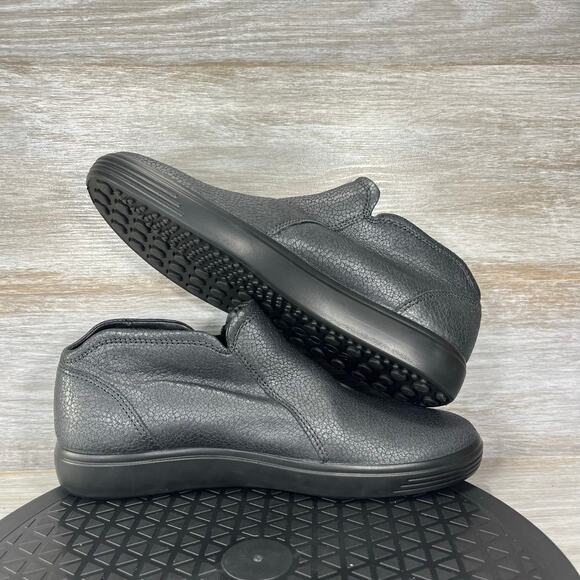 Ecco Black Ankle Boots - Picture 6 of 8